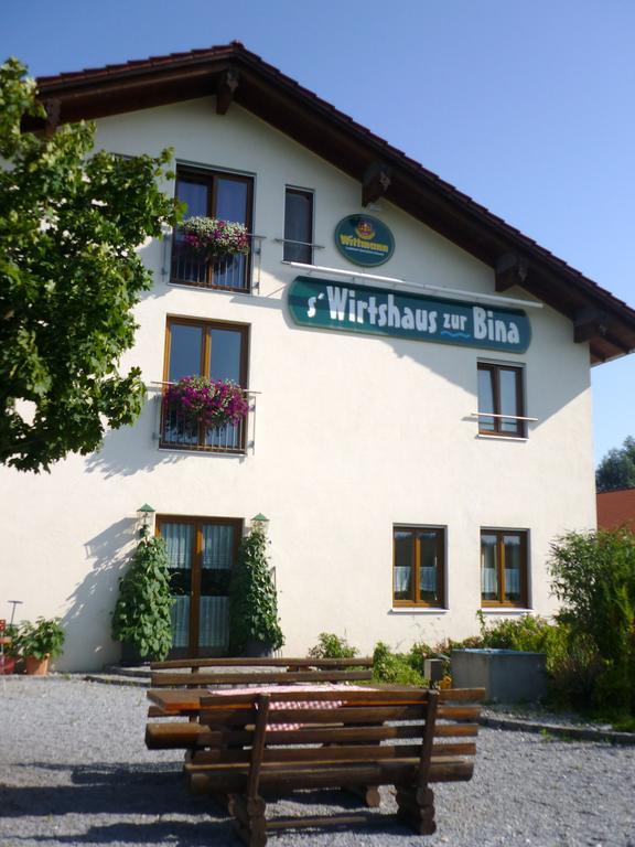 Wirtshaus Zur Bina Hotel Vilsbiburg Exterior photo